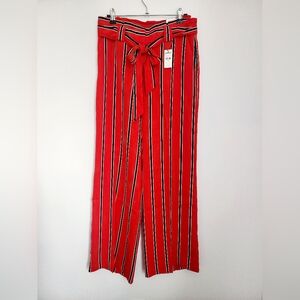 NWT. Express Red Black White Wide Leg Pant, Size 6S.